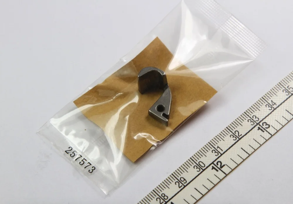 

257573 THREAD CUTTER KNIVES FOR PEGASUS W280 , W500 , W600 , W700 , W2600 , WT200 , WT600 SEWING MACHINE