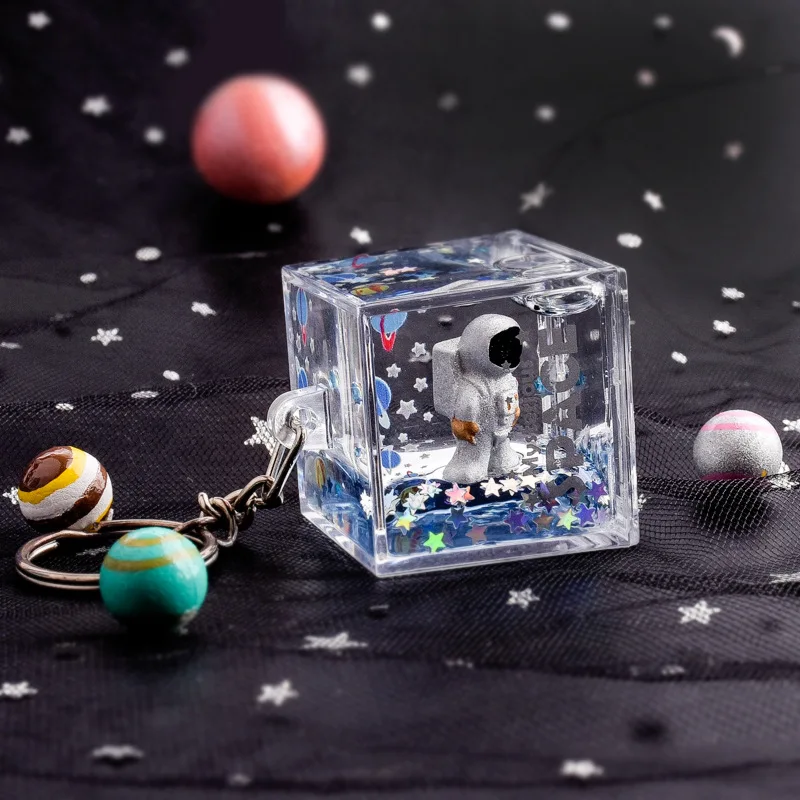

Creative Astronaut Liquid Quicksand Bag Hanging Piece Spaceman Key Button Cultural Creation Graduation Gift Item