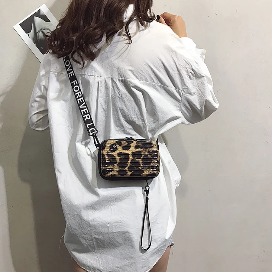 Повседневные однотонные маленькие сумки женские сумки-мессенджеры с буквенным