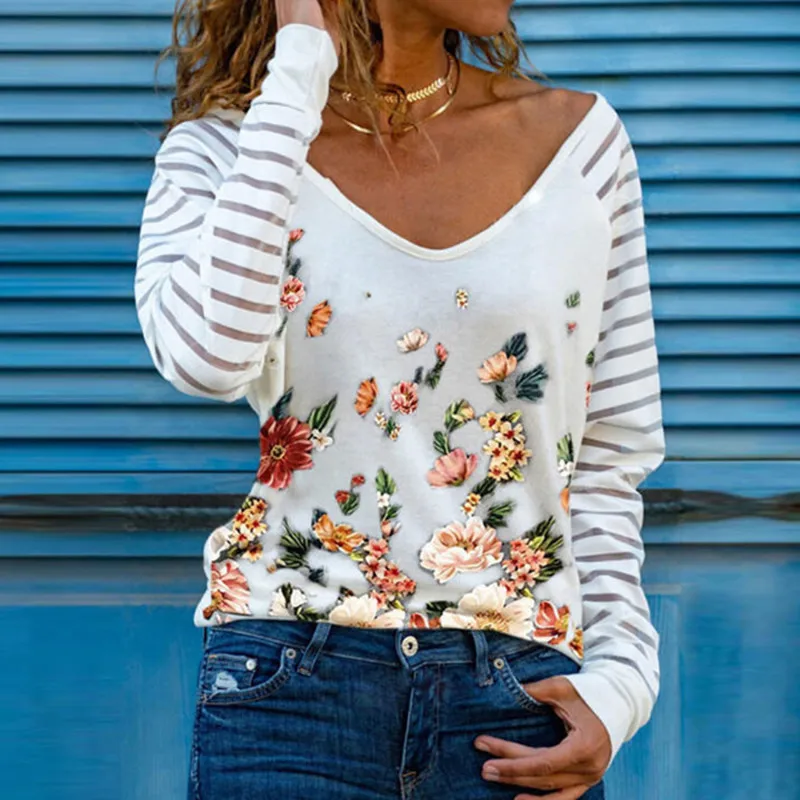 

Women Flora Printed Lantern Sleeve Loose Tees Elegant Chic T Shirt Casual Boho V Neck Comfortable All-Match Tee Small Fresh Tops