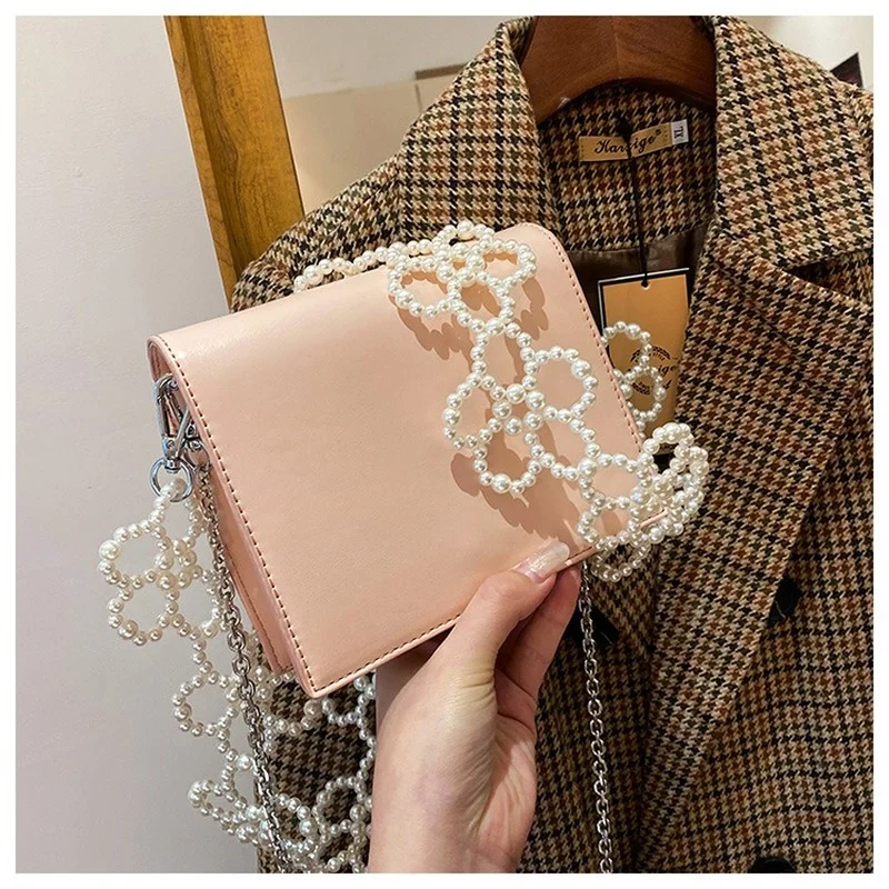 

2021new Trendy Fashion Ladies Texture Pearl Chain Small Square Bag High Quality Leather Western Style One-shoulder Messenger Bag