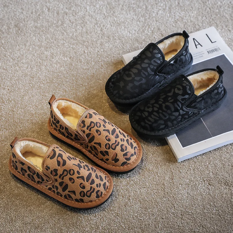 

Кроссовки Детские Зимние х/б на толстой подошве, с леопардовым принтом