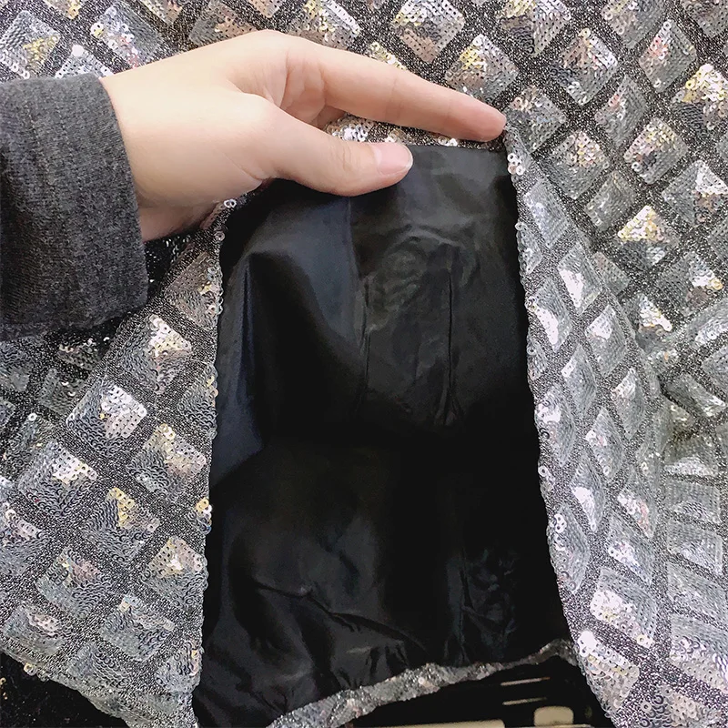 

2020 ins skirt sequins decoration diamond pattern foreign style short skirt with hip package and thin design feeling