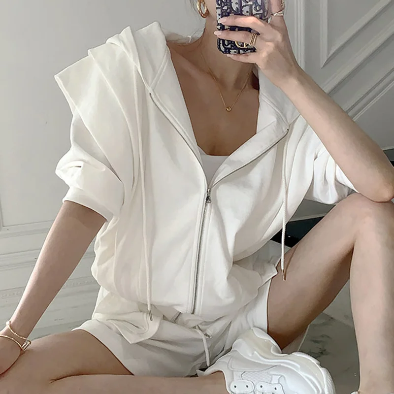 Корейский шикарный простой пиджак с капюшоном свободная куртка коротким рукавом