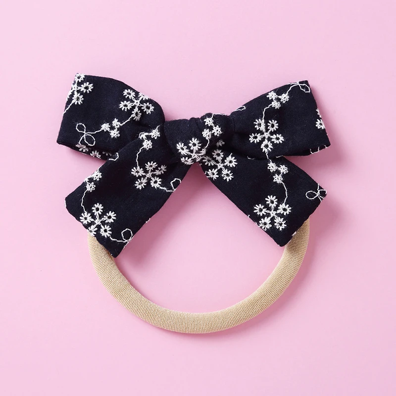 

Infant Soft Nylon Baby Bows Headband Baby Girls Hair Accessories Thin Cotton Linen Embroidery Lace Hair Bands Headbands Hair Hot