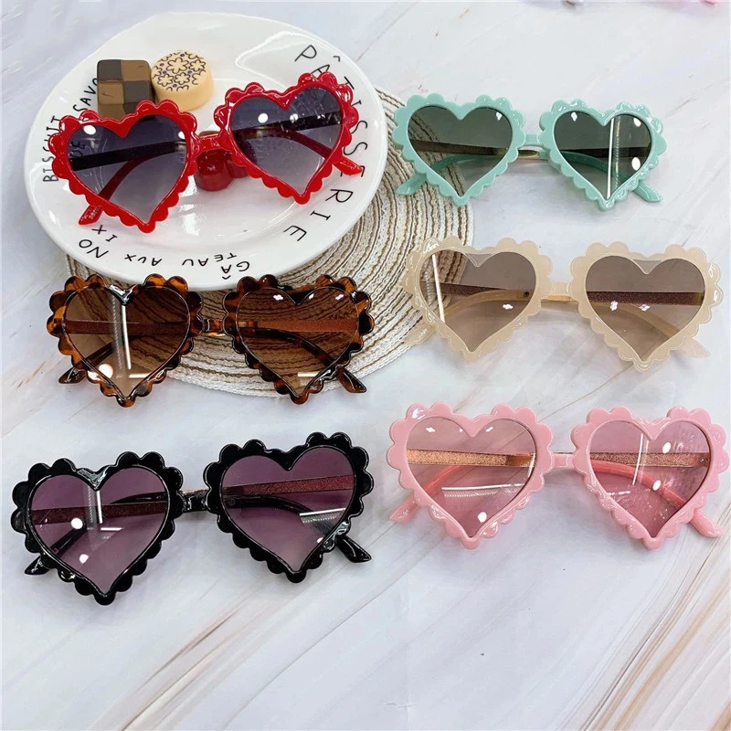 

Boys Girls Cute Heart Sunglasses Kids Trendy Love Shape Pink Shades For Girl Children Baby Cartoon Wavy Sun glasses Gafas De Sol
