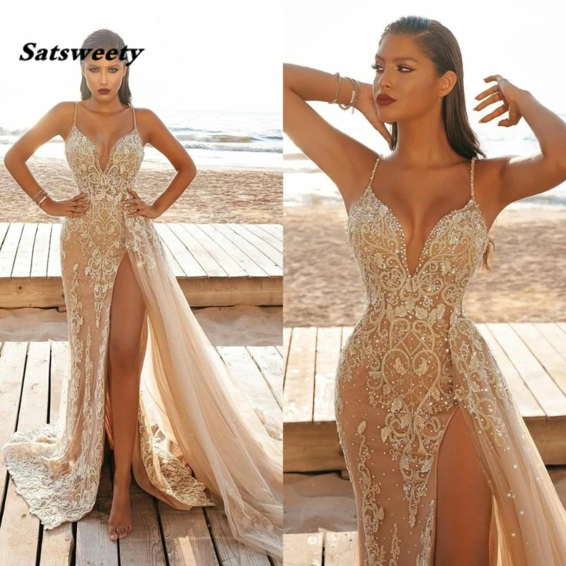 

Champagne Mermaid High Split Prom Dresses 2022 Robes de soirée Spaghetti Straps Lace Beaded Evening Gowns Overskirt Sweep Train