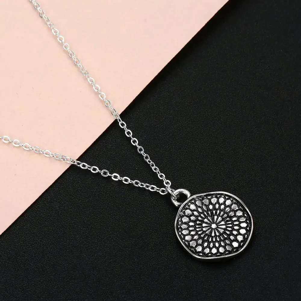 QIAMNI Bohemian Vintage Wavy Disc Necklace for Women Men Ethnic Old Design Round Circle Clavicle Chains Necklaces Jewelry Gift | Украшения