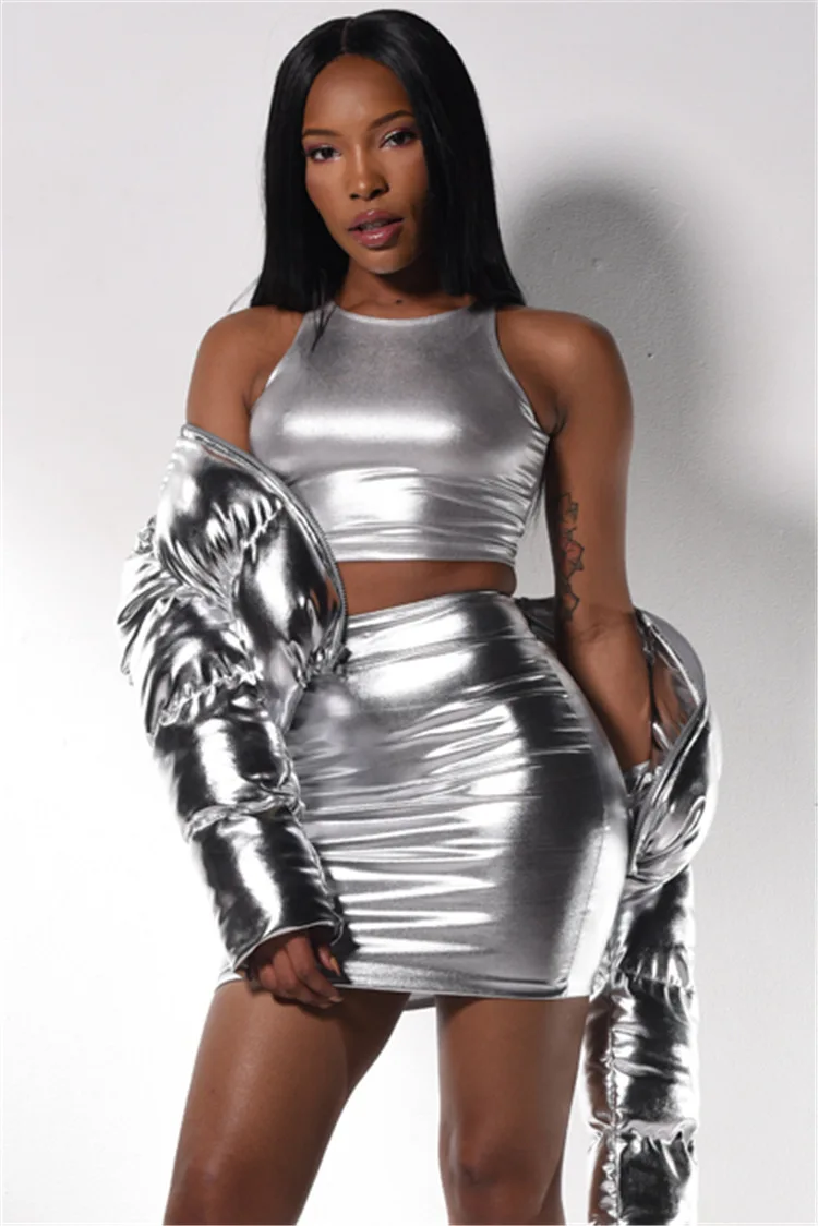 

2021 Reflective Silver Leather Padded Hoodies Down Parkas Winter Jacket