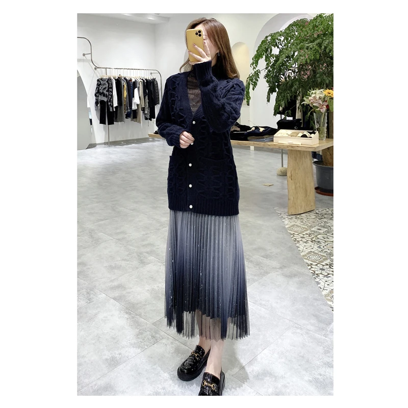 

luxury 100% cashmere cardigan coat women winter thick outerwear fashion buttons sweater with pocket chunky knitted long sleeve