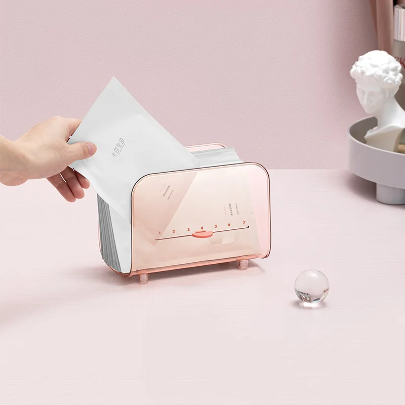 

Large-Capacity Non-Slip Mask Storage Box Time Scale Transparent Mask Storage Organizers Makeup Sundries Storage Box Travel Case