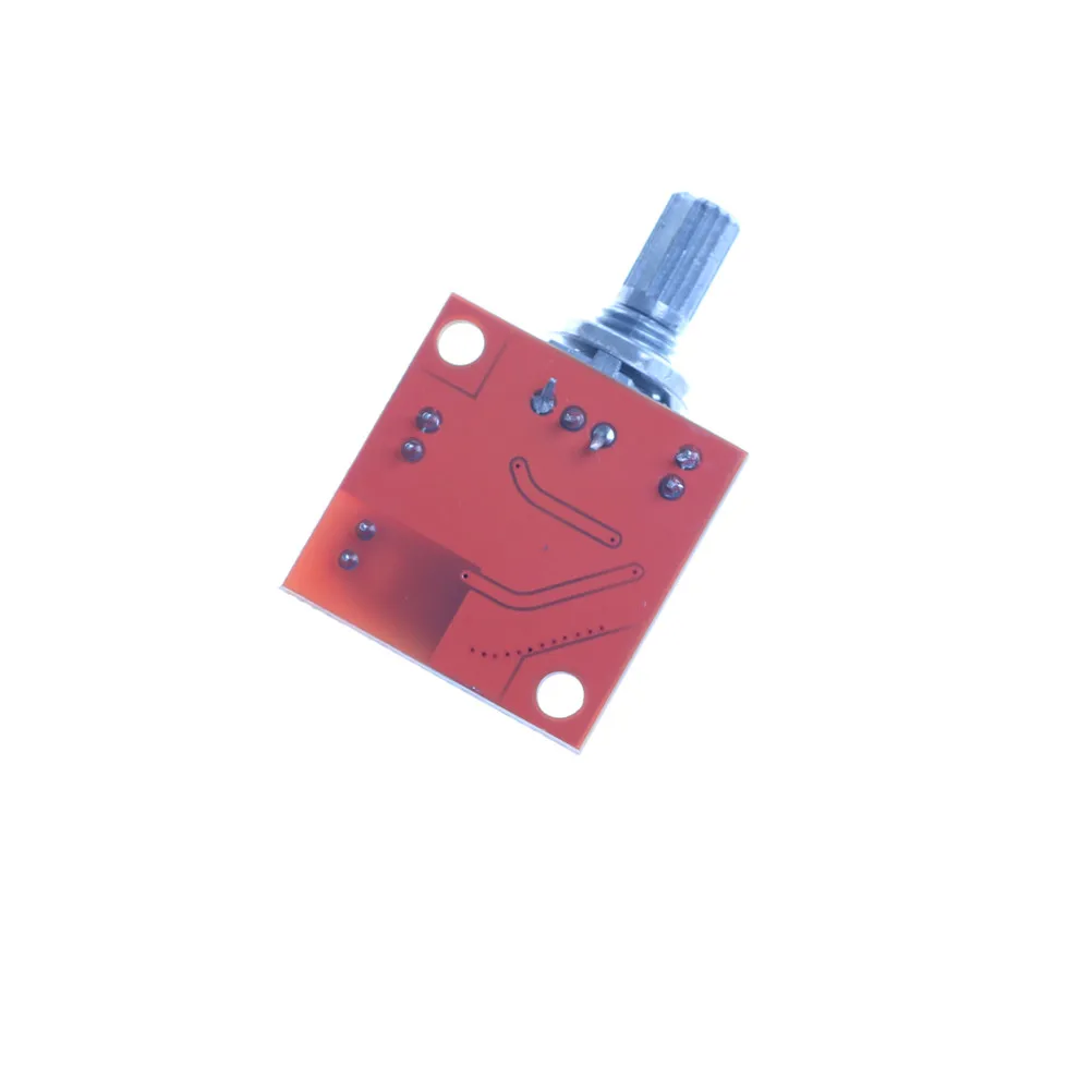 

1pcs Gain 200 Times DC 3.7V-12V LM386 Electret Microphone Power Amplifier Board