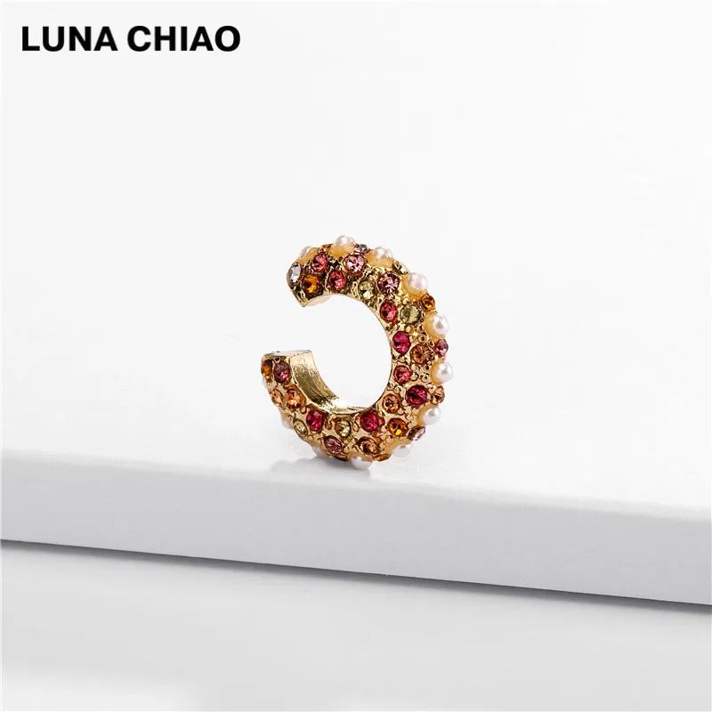LUNA CHIAO Популярные хрустальные стразы металлические жемчужные манжеты для ушей штабелируемые манжеты Комплект сережек для женщин