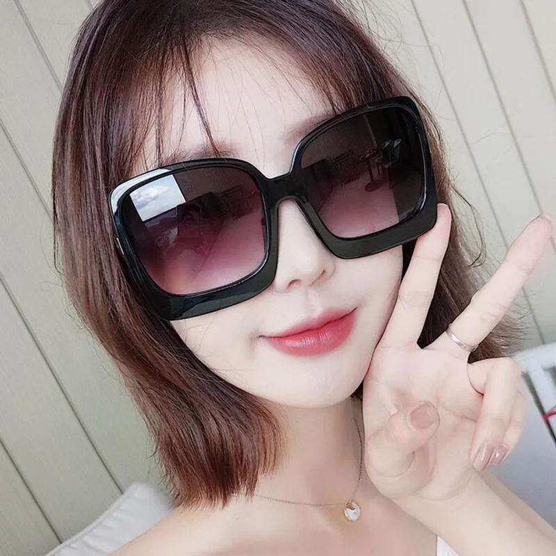 

Traveling Oversize Sunglasses Women 2020 Eyewear Oculos Vintage Square Sun Galsses Frame Luxury Designer Shades Fashion Gafas