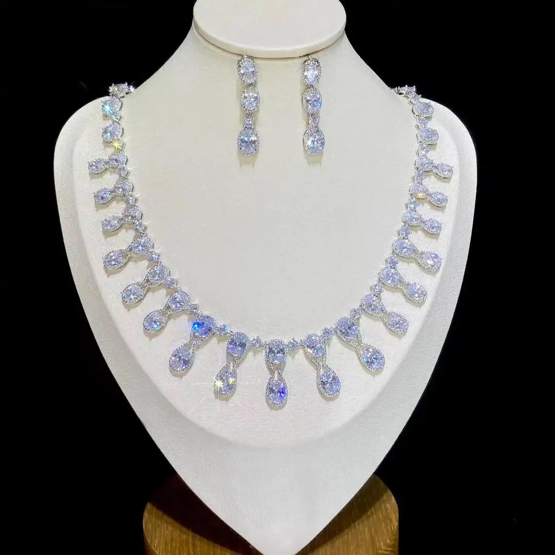 Комплект женских украшений из ожерелья и браслета 2 шт.