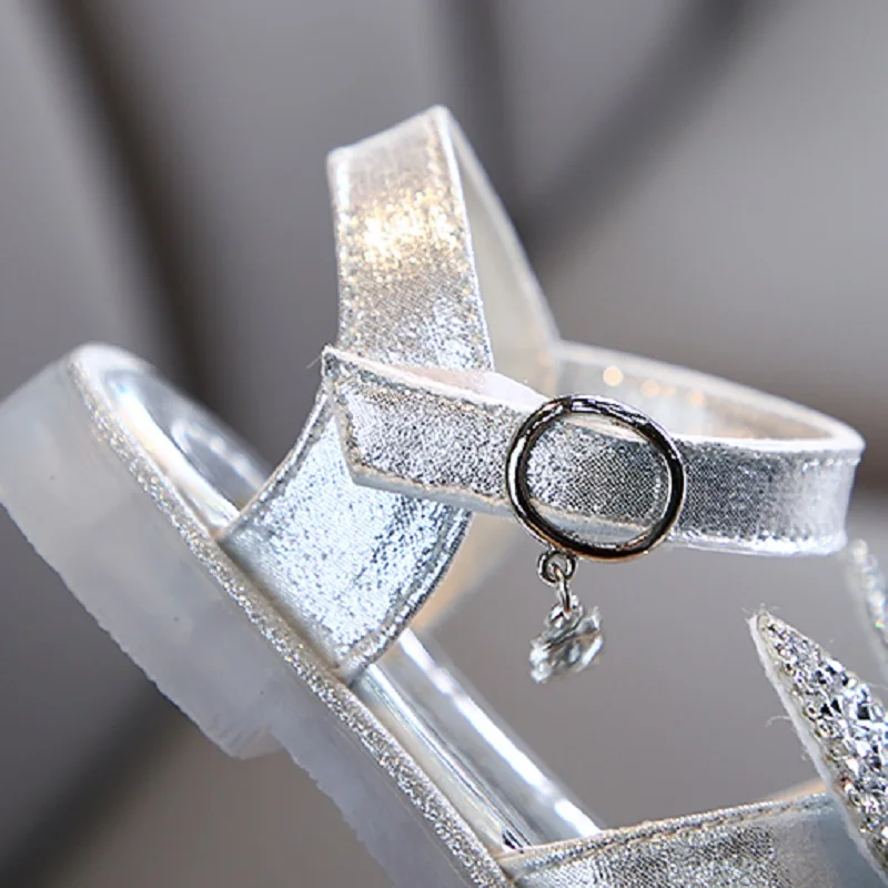 Сандалии с бантом для девочек новинка 2020 летняя детская обувь из искусственной