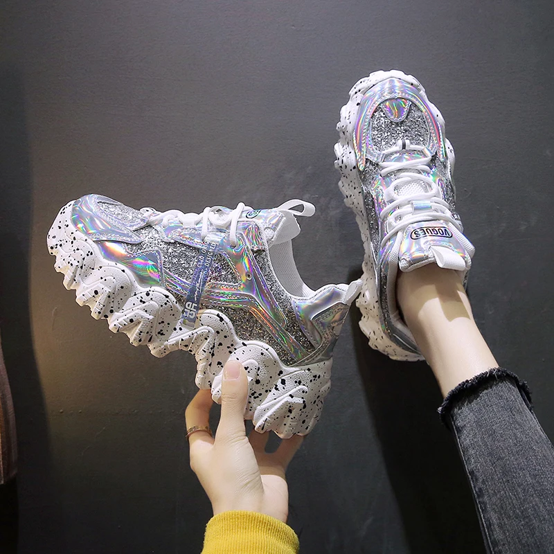 

Shoes Womens Sneakers Tennis Female Roses 2021 Heels Mesh Casual Trainers Fashion Leisure Riband Lace-Up Rubber Med Fabric PU