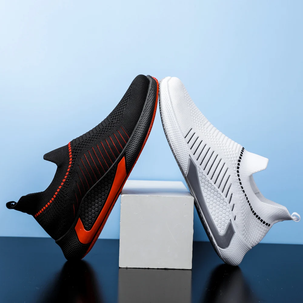 

New 2021 Men Running Shoes Breathable Outdoor Sports Shoes Lightweight Sneakers Trend Walking Sport Shoes