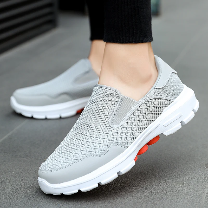 Mesh Shoes Men Casual Lightweight Breathable Sneakers For Men Slip-On Comfortable Krasovki Men Flats Shoes Zapatillas Hombre