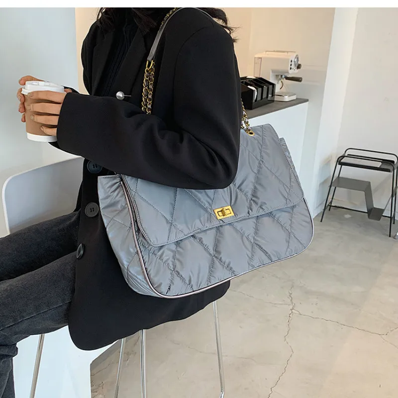 

OLOEY New women's diamond chain bag Large capacity fashion shoulder bag Handbag Tote bag Nylon waterproof cloth