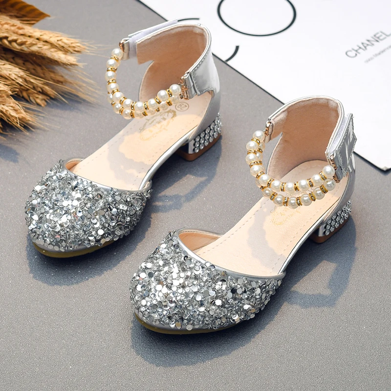 

Сандалии для девочек Новинка Лето 2022 модная детская обувь на высоком каблуке для старших классов детская обувь для девочек туфли принцессы