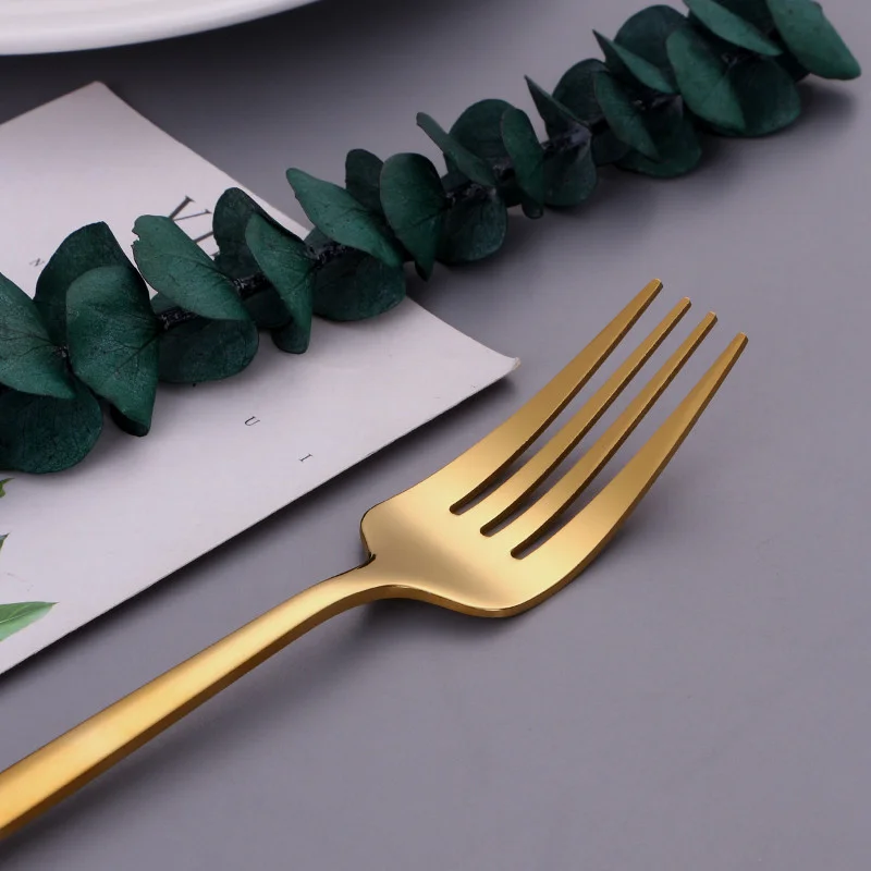 

Golden Cutlery Set Western Tableware Party Kitchen Travel Dinnerware Rainbow Color Forks Spoons Knives Set Utensils Dropshipping