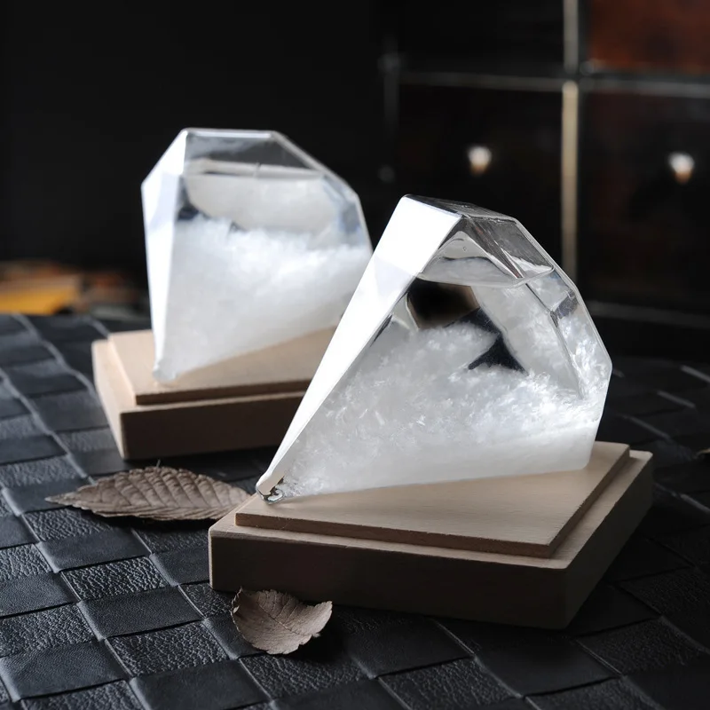 

Creative glass crafts ornaments gifts crystal diamond snowflake weather forecast bottle chemical storm glass bottle