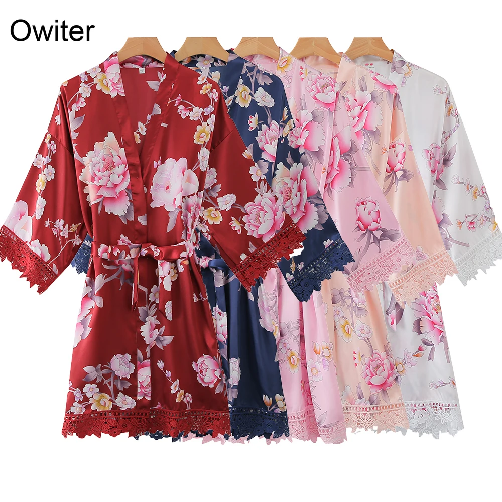 Банное платье с цветочным принтом и кружевной отделкой|Халаты| |