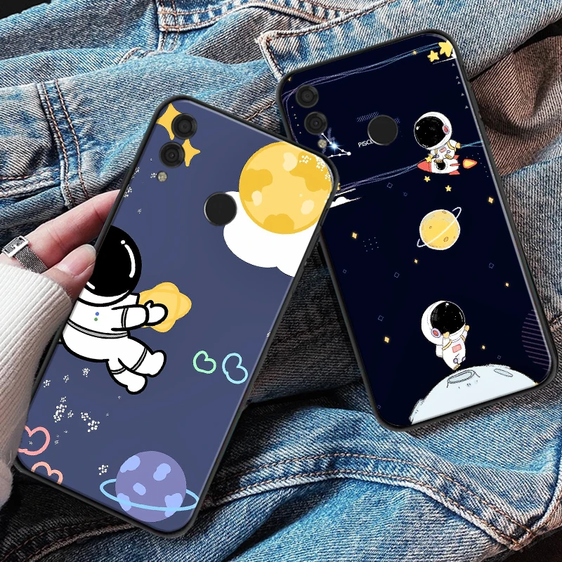 

Cute Fuuny Astronaut Space Square Silicone Case For Huawei Honor 7X 8X 8C 9 V9 9X 10 V10 10i V20 20i 30 Lite Cartoon Black Cover
