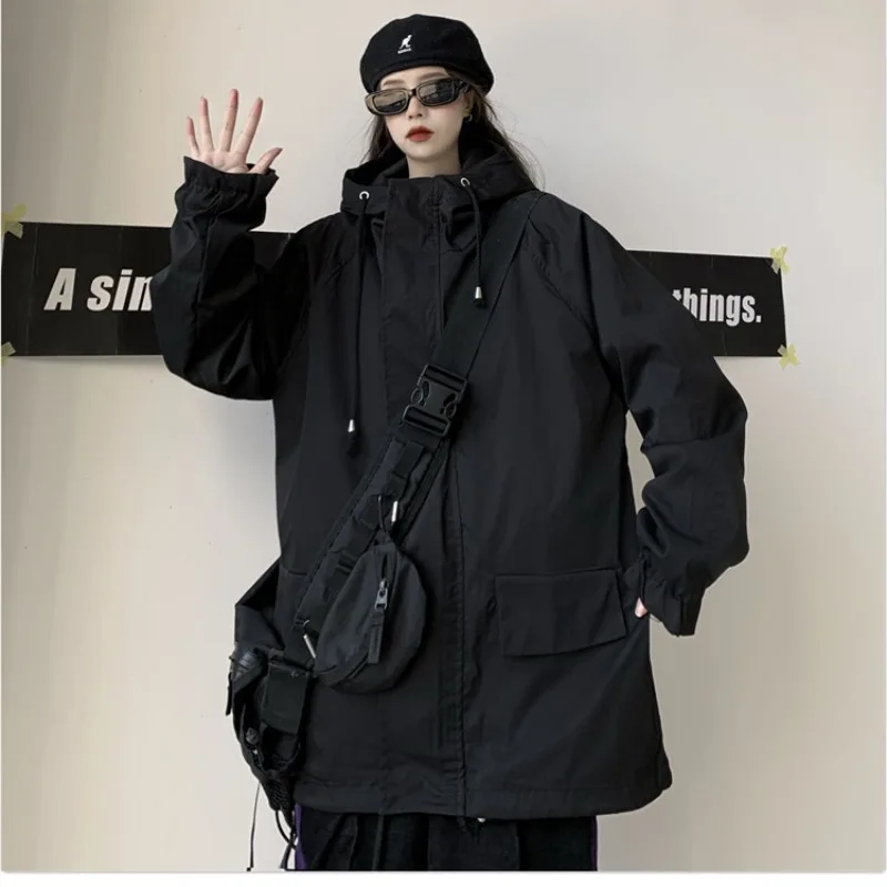 

2021 new spring Korean version ins Hong Kong windbreaker thin top loose black hooded windbreaker coat women's fashion