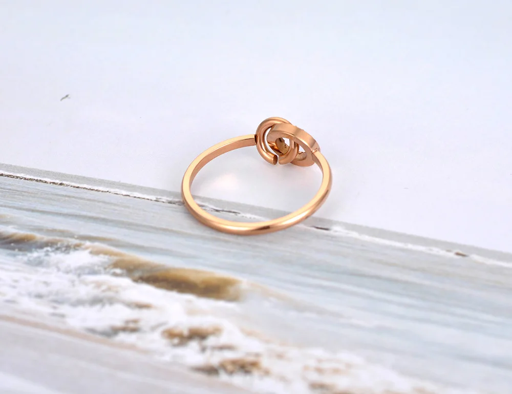 Оригинальный дизайн из нержавеющей стали легированной титаном Стразы Круг