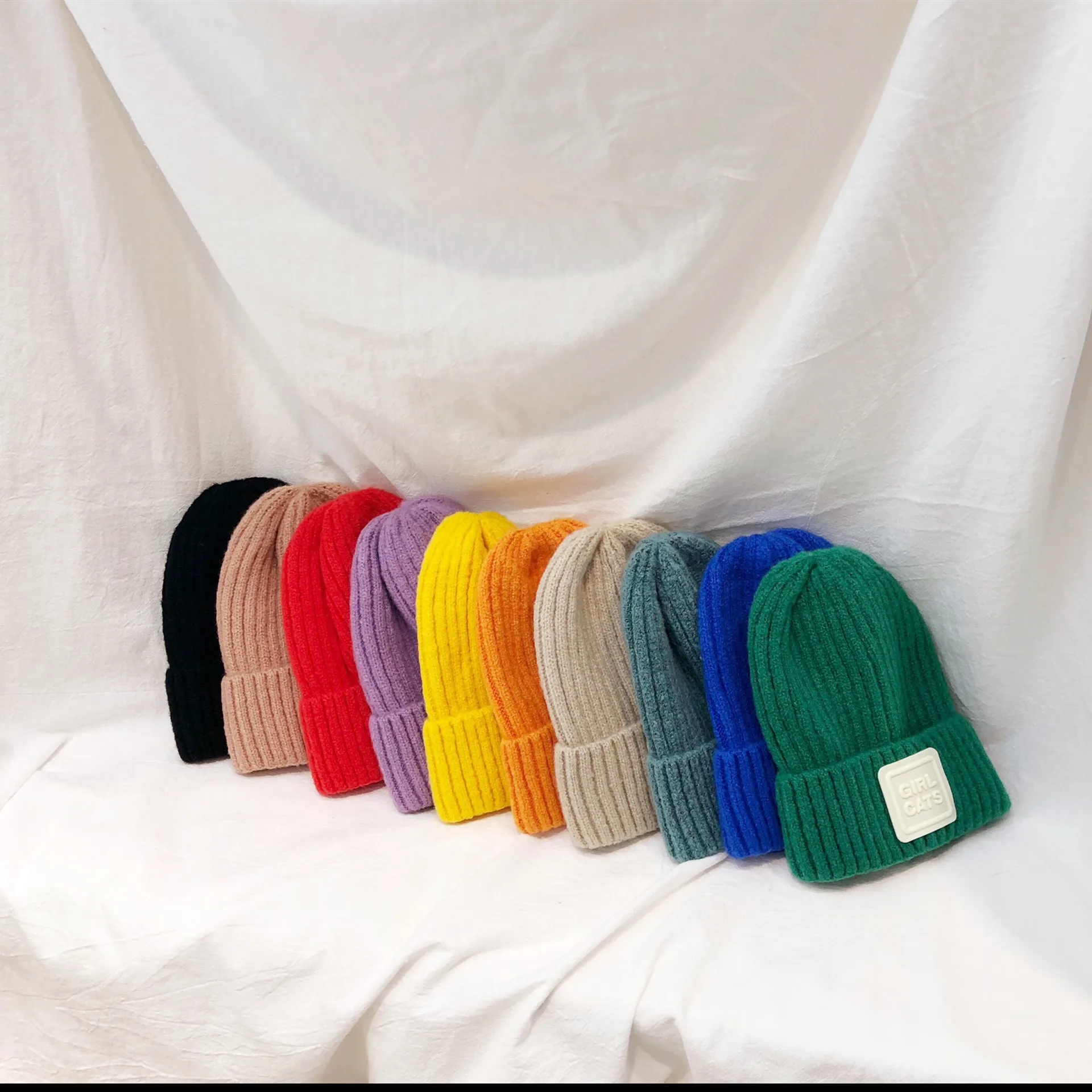 Зимние теплые вязаные шапки для маленьких мальчиков и девочек яркие цвета модные