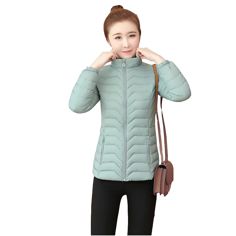 

Вниз хлопчатобумажная куртка женская новая на осень-зиму легкая куртка с хлопковым наполнителем куртка-парка, в наличие Большие размеры: св...