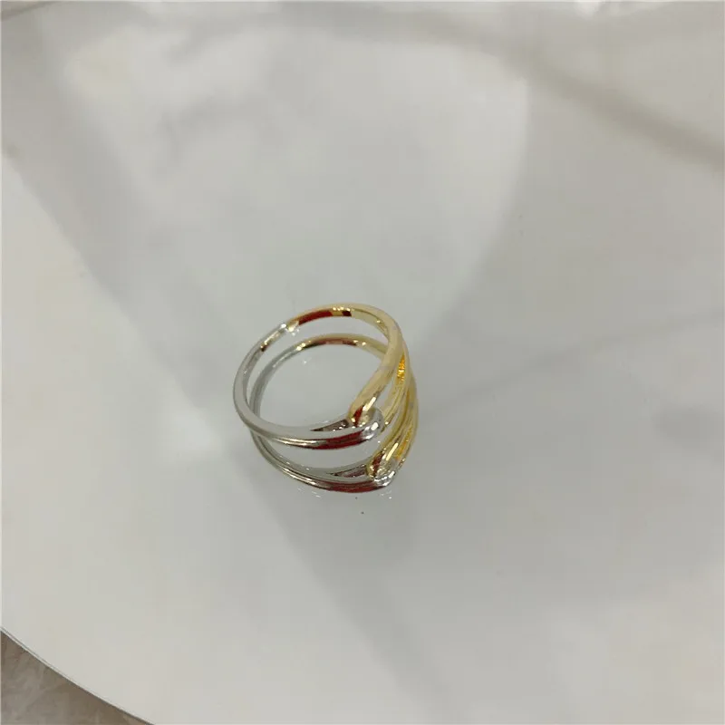 

Contrast Ring Women'S European And American Ins Fashion Design Fashion Simple Metal Knotted Double Color Ring Ring Set
