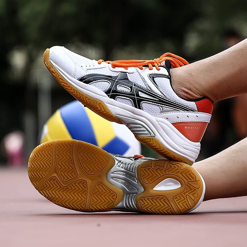 Spring Men Volleyball Shoes Student Training Shoes Competition Shoes Breathable Badminton Shoes Outdoor Non Slip Sneakers Men