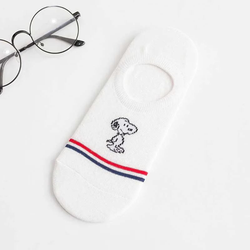 Простые женские короткие носки с Snoopy из мультфильма; удобные хлопковые короткие Дышащие носки с закрытым носком; нескользящие чулочно-носочные изделия - Цвет: 4