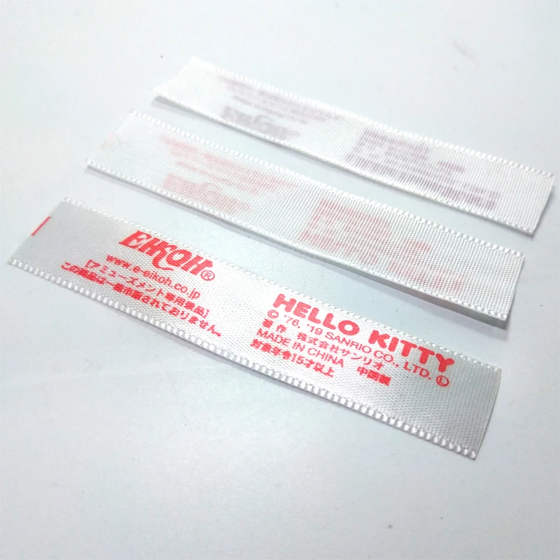 Ширина 1 5 см оптовая продажа ярлыки с логотипом одежды ярлык цветным атласная