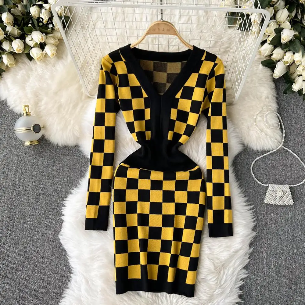 

Autumn Winter Women Plaid Bodycon Dress V-neck Long Sleeve Slim Mini Pencil Dress Streetwear Robe Party Knitted Sweater Dress