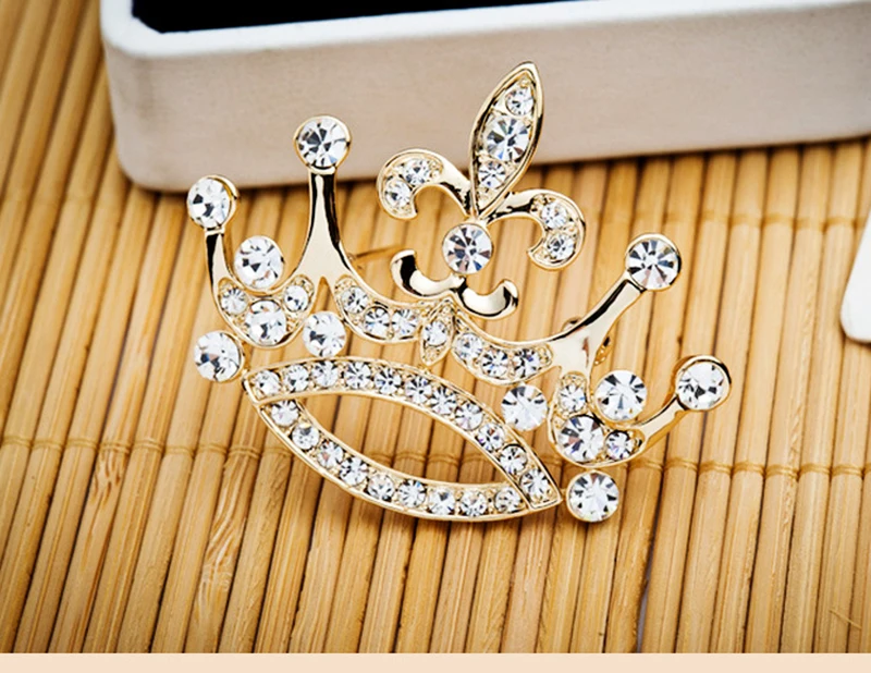 2020 брошь в виде короны для женщин и мужчин изысканная из сплава с кристаллами