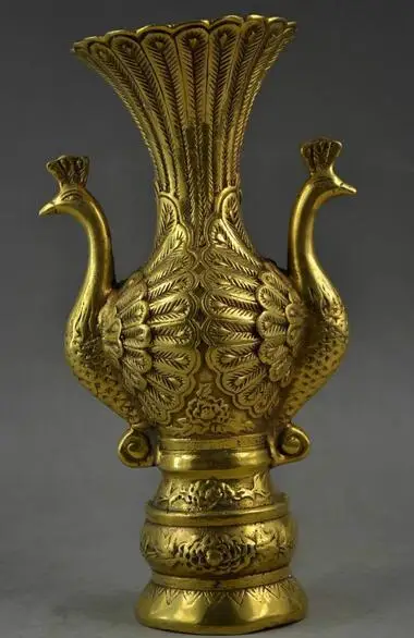 

Decorated Handwork brass Carved Vivid Pair Noble Peacock Rare Elegant Vase