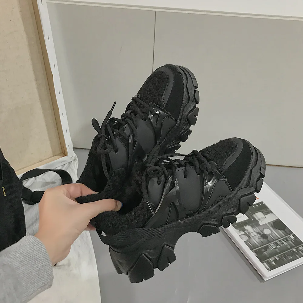 Женские повседневные кроссовки на платформе однотонная бархатная женская обувь