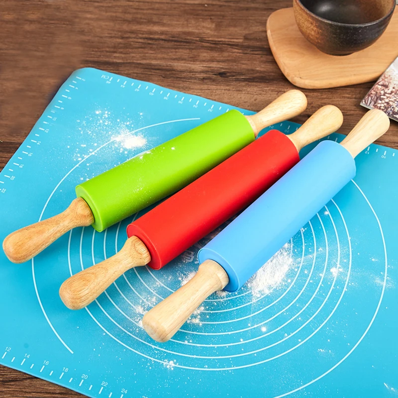 

1pcs Non-Stick Wooden Handle Pin Pastry Dough Flour Roller Silicone Rolling Kitchen Baking Cooking Tools Christmas Rolling Pin