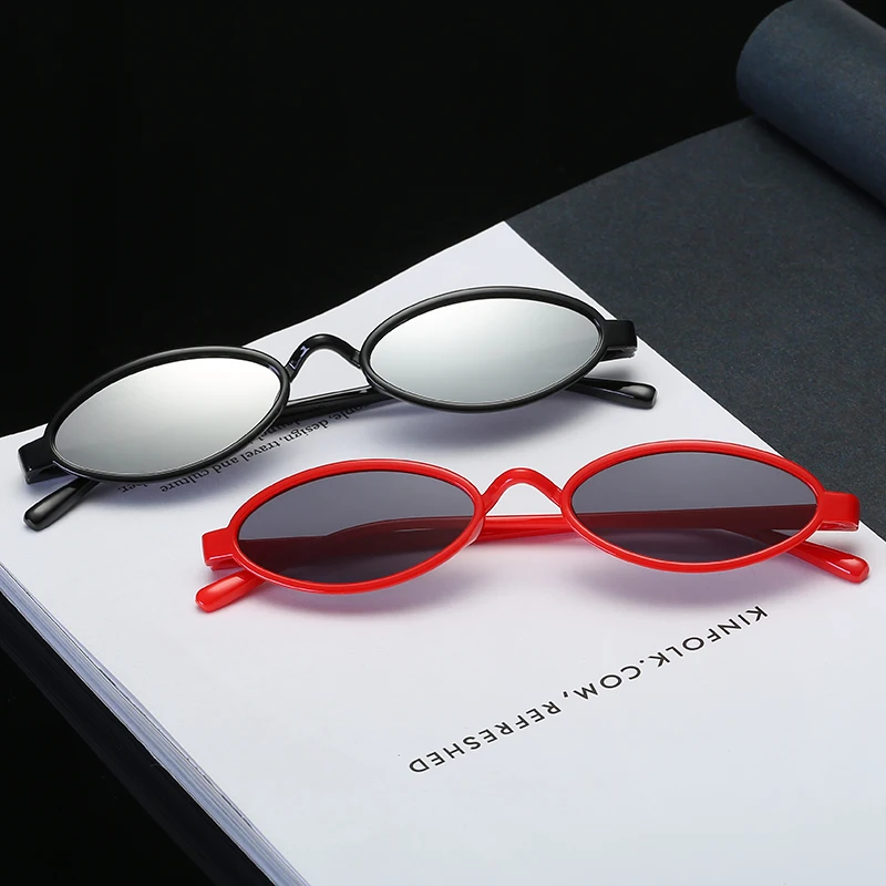 Маленькие Модные женские солнцезащитные очки легкие пластиковые трендовые для