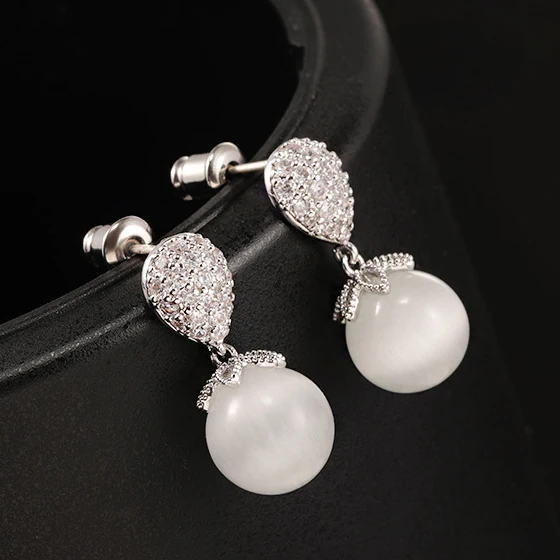White UILZ, новинка, модные свадебные жемчужные серьги в форме капли воды для женщин, AAA кубический цирконий, длинные висячие серьги UE516 - Окраска металла: White