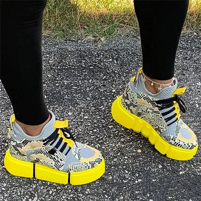 2020 Повседневная обувь Женские модные разноцветные платформы Кроссовки Женская