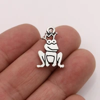 20pcs antique silver plated frog prince charms pendants for jewelry making bracelet diy accessories 15x22mm
