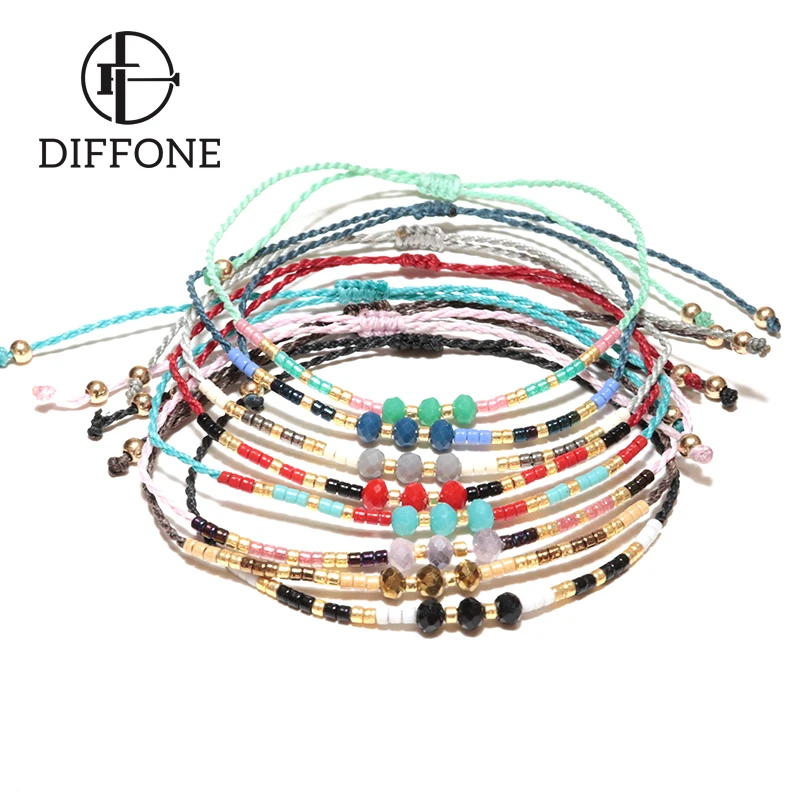 Красный браслет Diffone на удачу женский в богемном стиле Миюки украшенный
