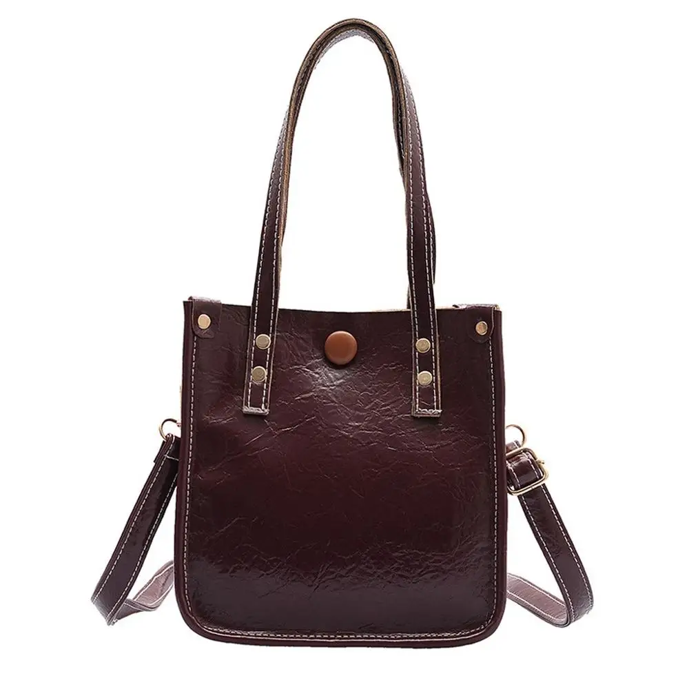 Женская сумка через плечо мессенджер трендовая Большая вместительная кожаная