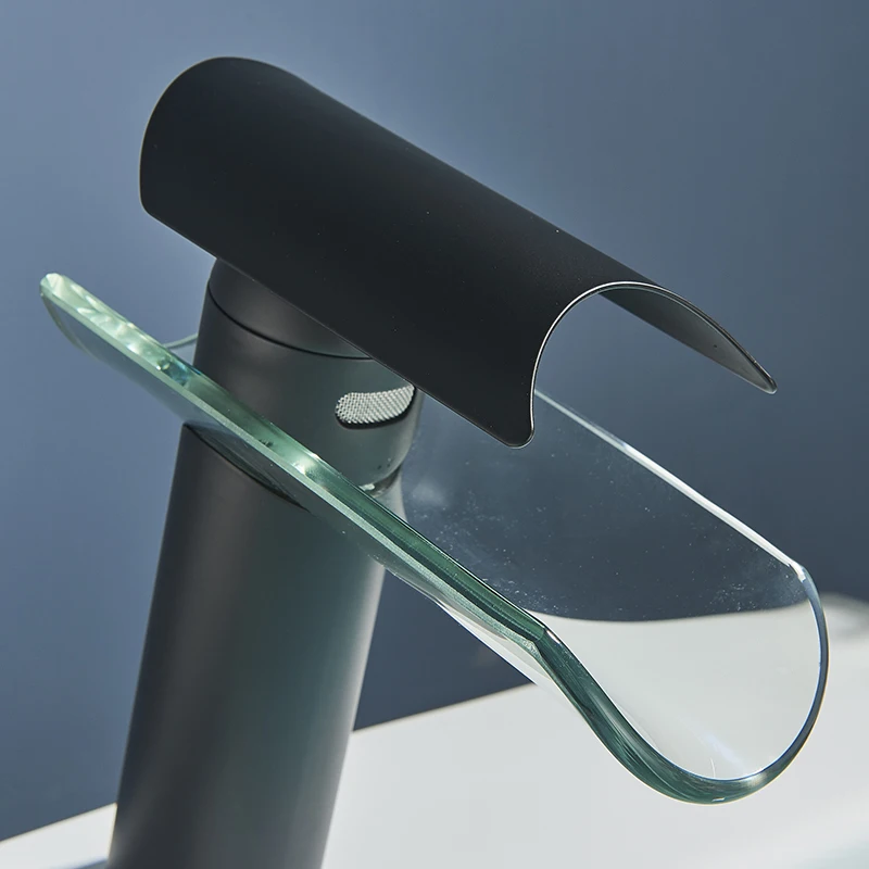 Смеситель для раковины в современном стеклянном стиле Твердый латунный кран