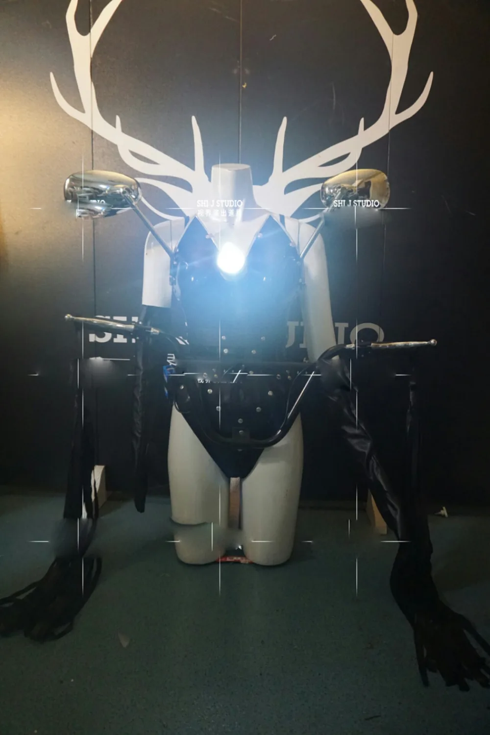 GOGO locomotive costumes props Black technology Nightclub costumes Halloween party GOGO Sexy girl stage dance wear